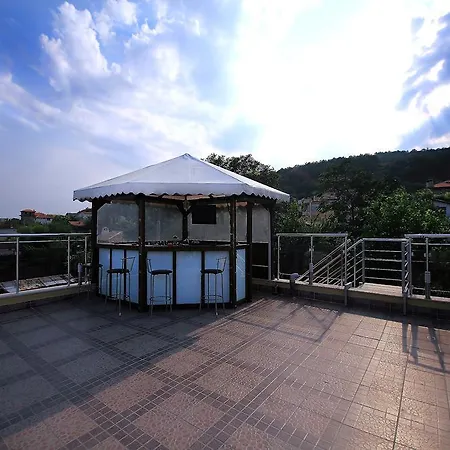 Lejlighed Sintria Court Premium, Art-maisonettes & Panoramic Roof