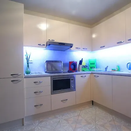 Sintria Court Premium, Art-maisonettes & Panoramic Roof *