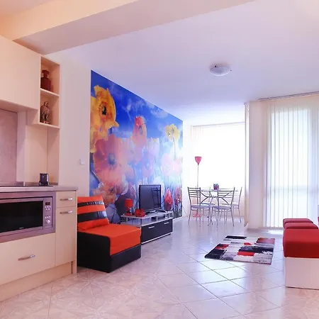 Sintria Court Premium, Art-maisonettes & Panoramic Roof Lejlighed