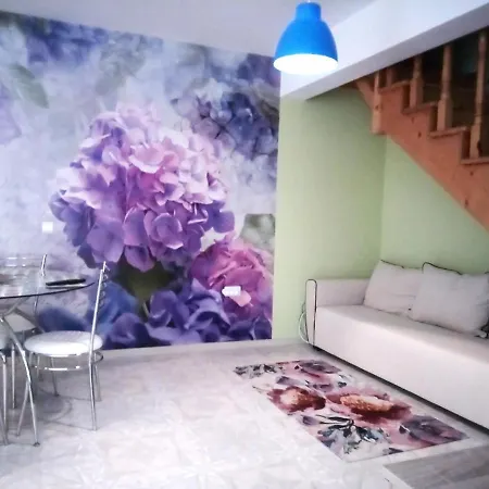 Sintria Court Premium, Art-maisonettes & Panoramic Roof Lejlighed *